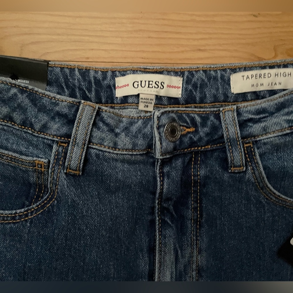 Guess Mom Tapered High Waisted Jeans